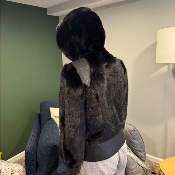 Mink bomber - Picture 5 of 13
